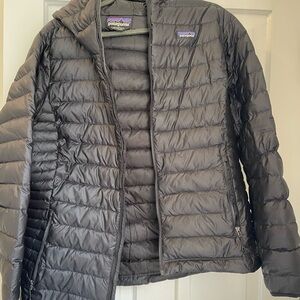 Patagonia Women's Charcoal Puffer Jacket
